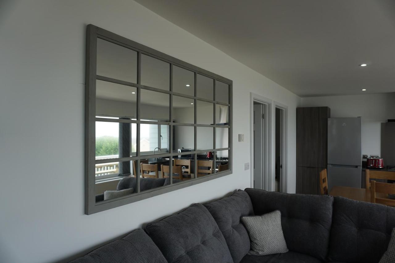Deluxe Lundy View Villa With Sea Views ウエストワード・ホー エクステリア 写真